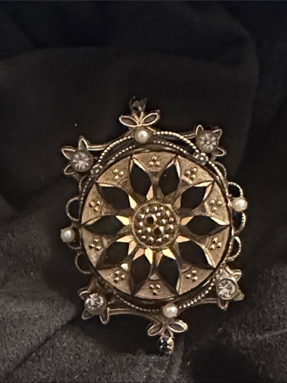 (K)STUNNING Vintage "Original by Robert" Sunflower Brooch Pin ✨ Gold-Tone Floral
